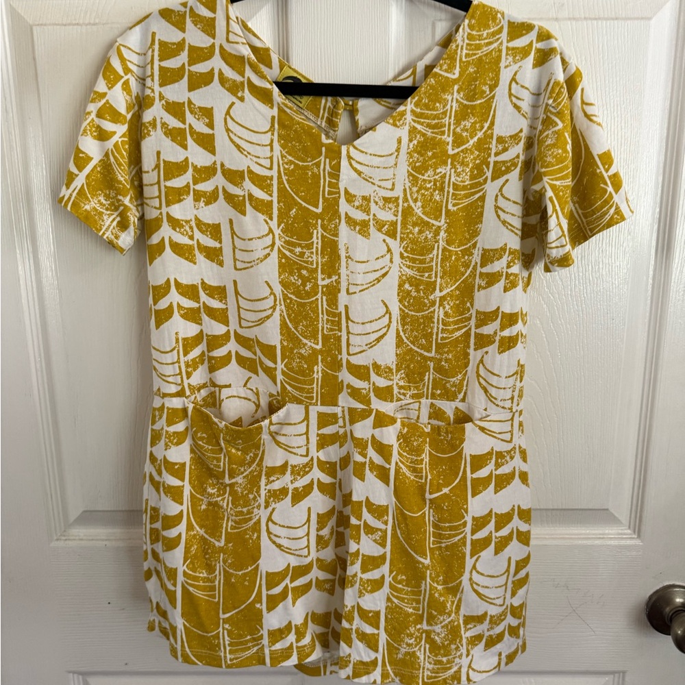 Kealopiko Yellow and White Short Sleeve romper with pockets.